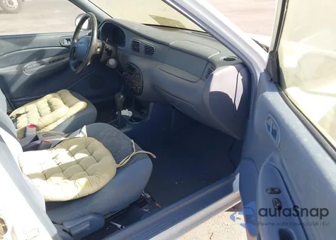 1999 Ford Escort Se z USA, uszkodzony, nr VIN 3FAFP15P5XR119468